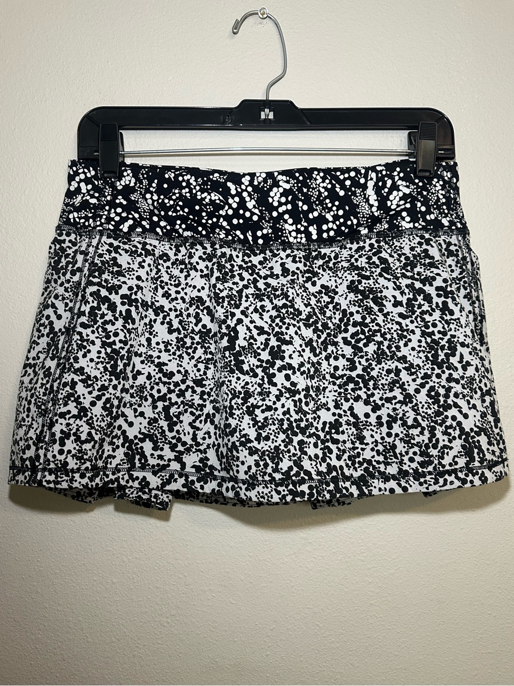 lululemon athletica Black and White Speckled Athletic Skort